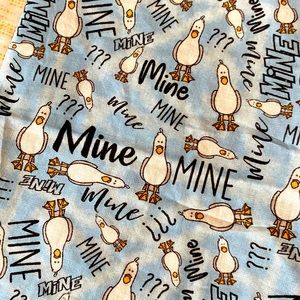 1/2 yard DISNEY fabric Finding Nemo Seagulls MINE